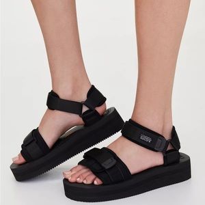 SUICOKE CEL-VPO Dad Sandals in Black- Women’s size 8